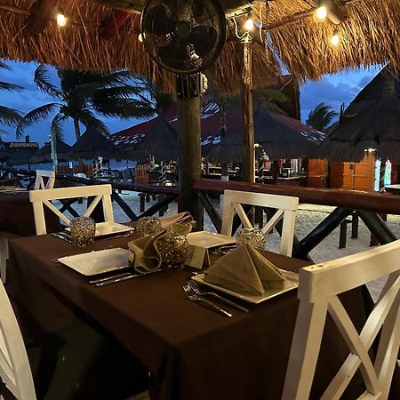 The Diving Lodge Downtown Puerto Morelos Buitenkant foto