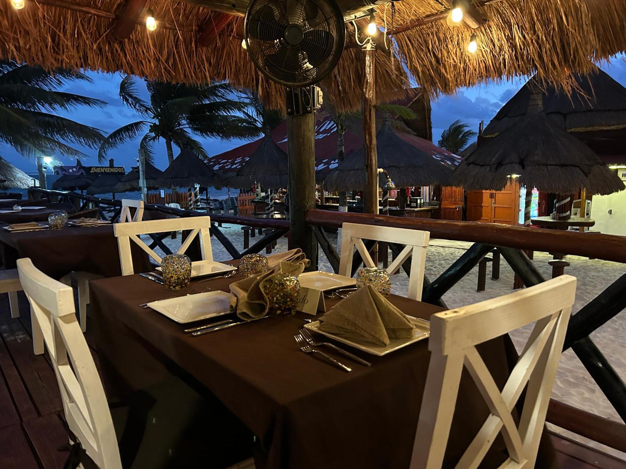The Diving Lodge Downtown Puerto Morelos Buitenkant foto